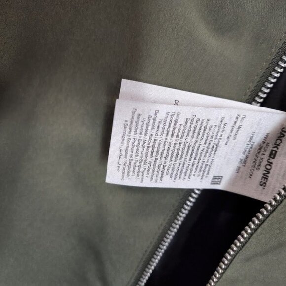 NWT Jack & Jones High Neck Bomber Jacket in Green Size Medium - Picture 4 of 6